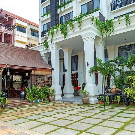 Ly Heng Chhay Hotel Poipet Bagian luar foto