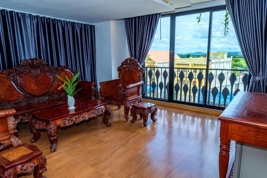 Ly Heng Chhay Hotel Poipet Bagian luar foto
