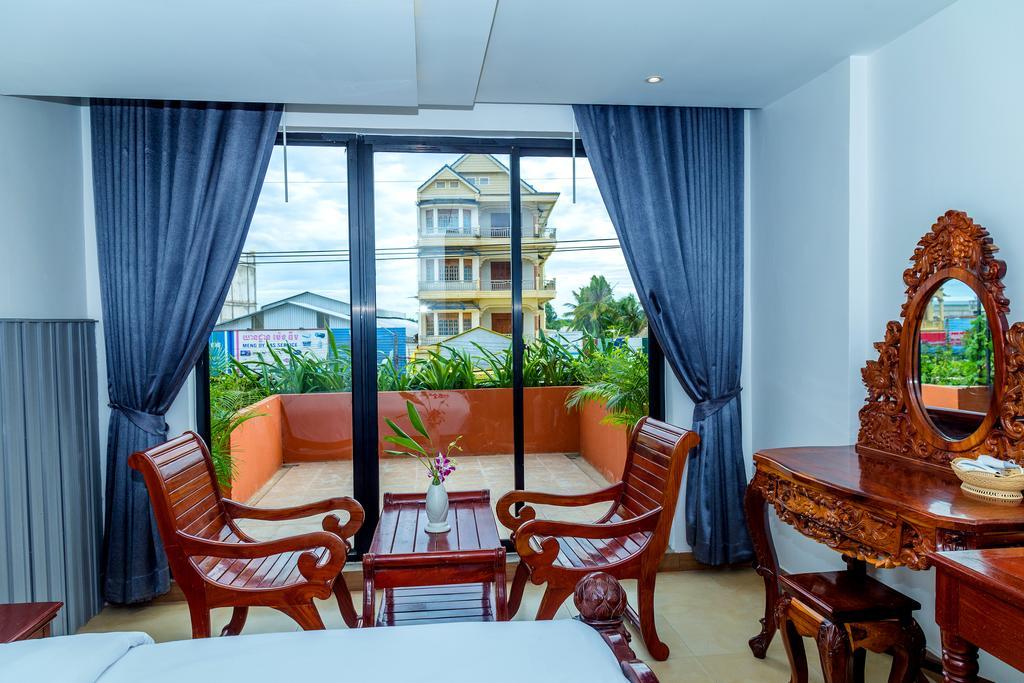 Ly Heng Chhay Hotel Poipet Bagian luar foto