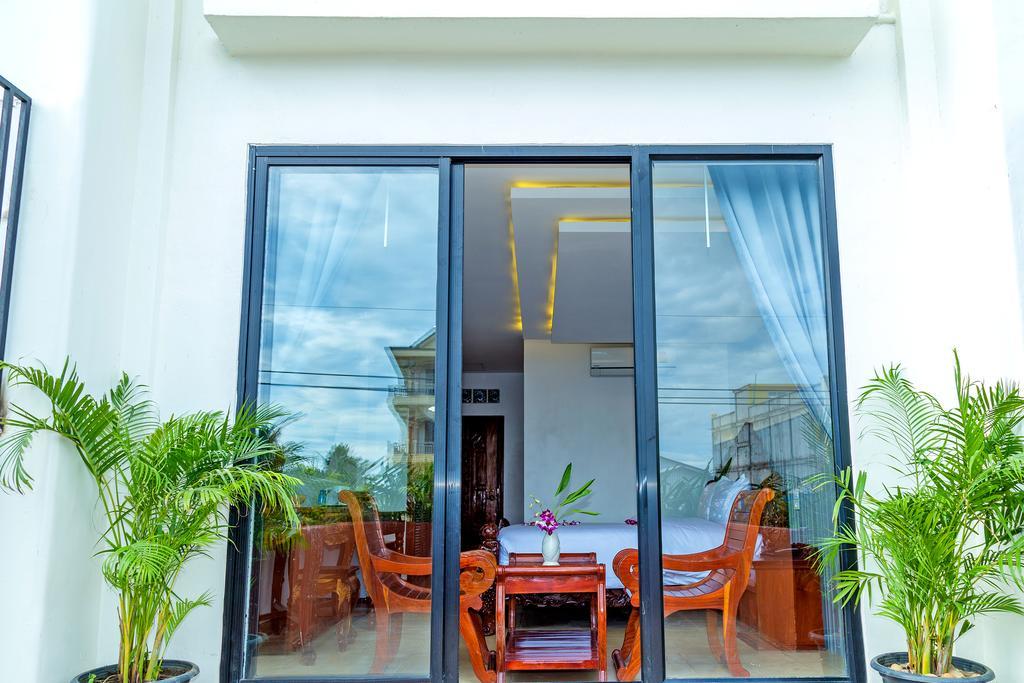Ly Heng Chhay Hotel Poipet Bagian luar foto