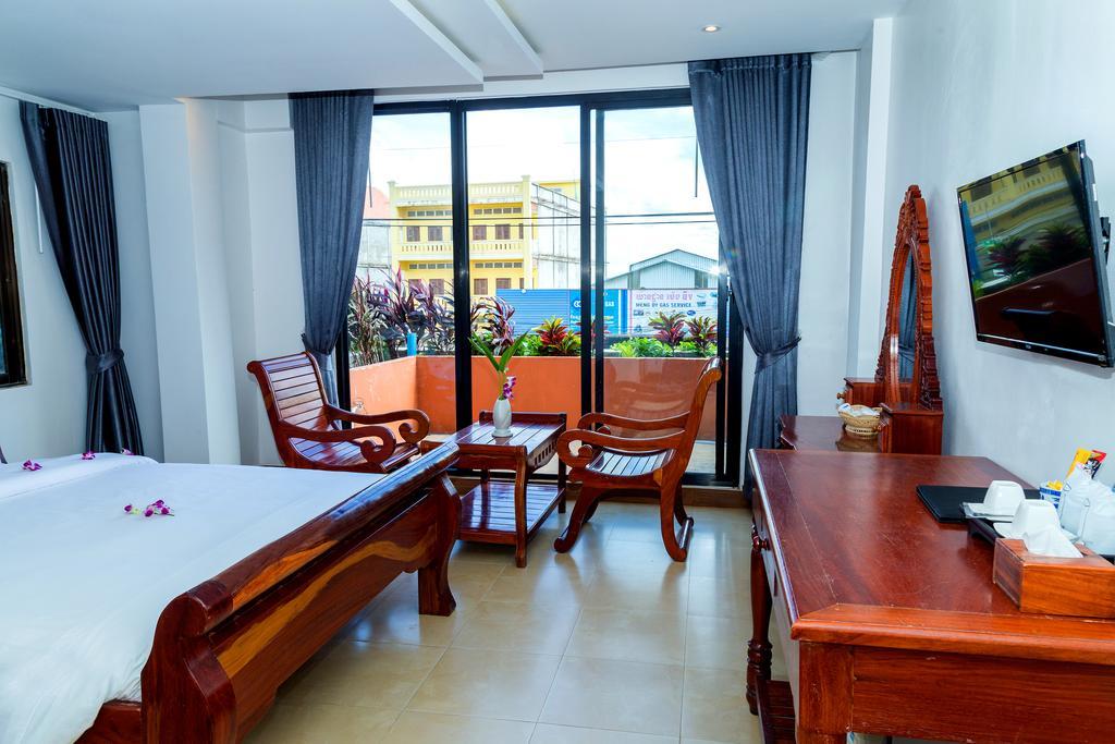 Ly Heng Chhay Hotel Poipet Bagian luar foto