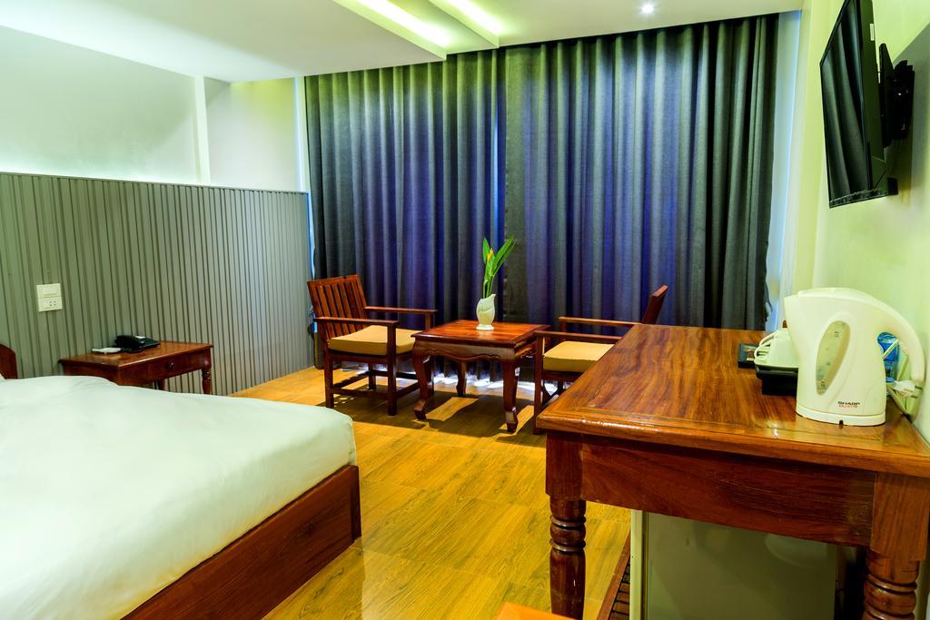 Ly Heng Chhay Hotel Poipet Bagian luar foto