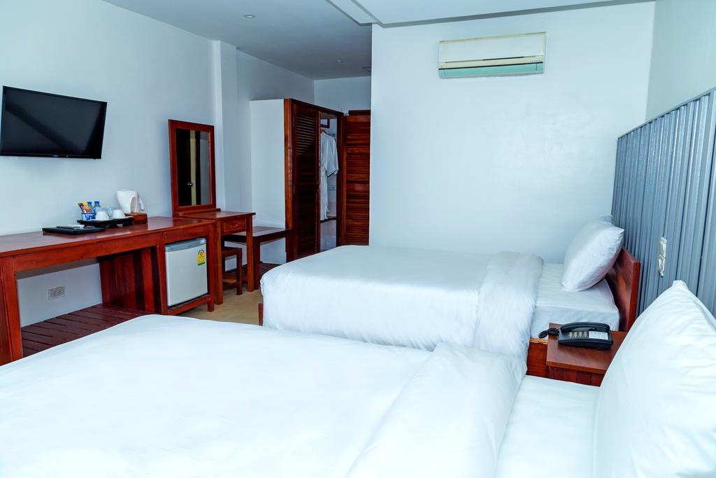 Ly Heng Chhay Hotel Poipet Bagian luar foto