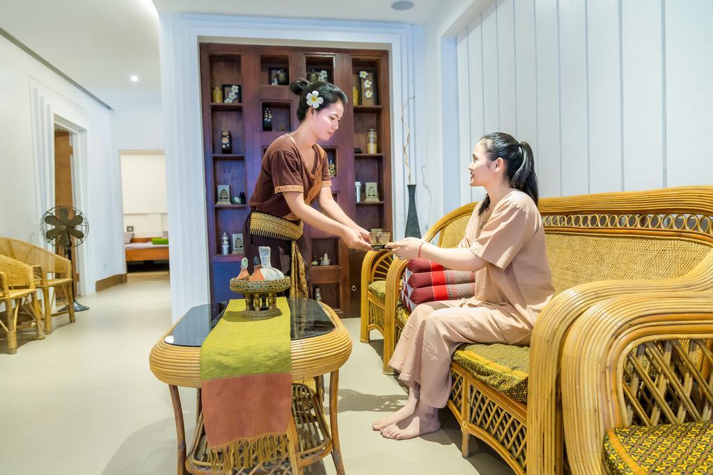 Ly Heng Chhay Hotel Poipet Bagian luar foto